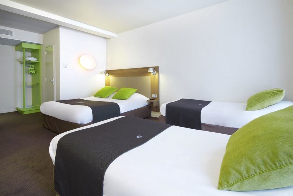 Campanile Lyon Centre - Gare Perrache - Confluence Hotel Room photo